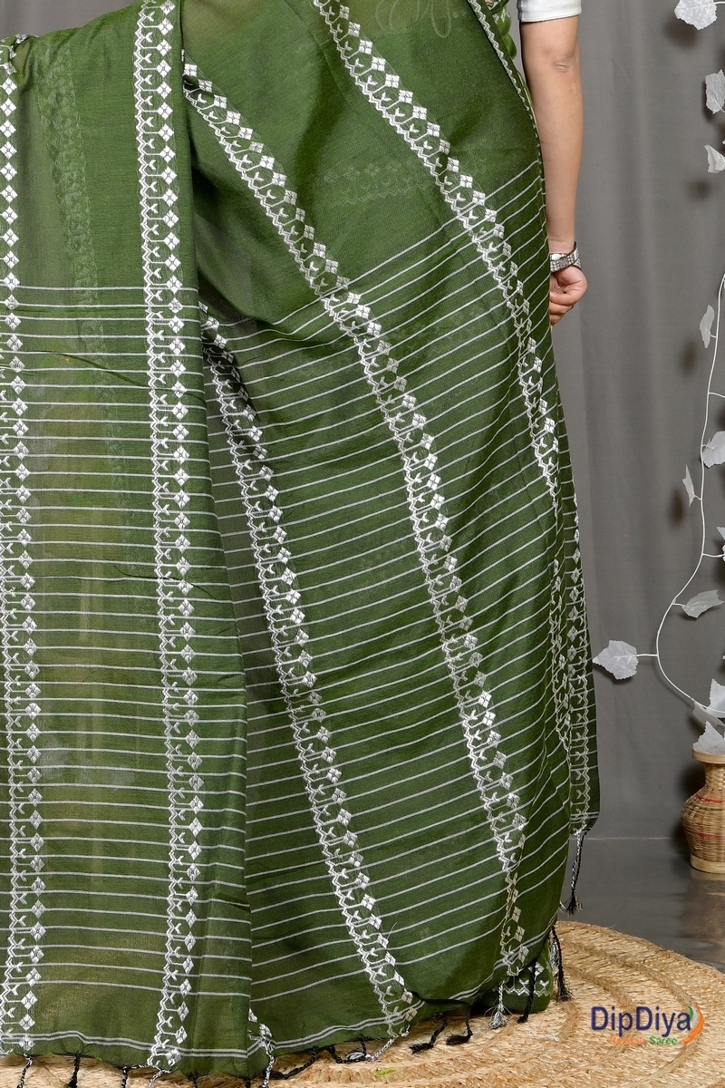 Green Cotton Blended Pareta Hand Loom Saree (308)